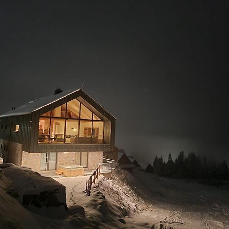 Lucky Chalet Jasna Luxury Apartment เดมานอฟสกา โดลินา ภายนอก รูปภาพ