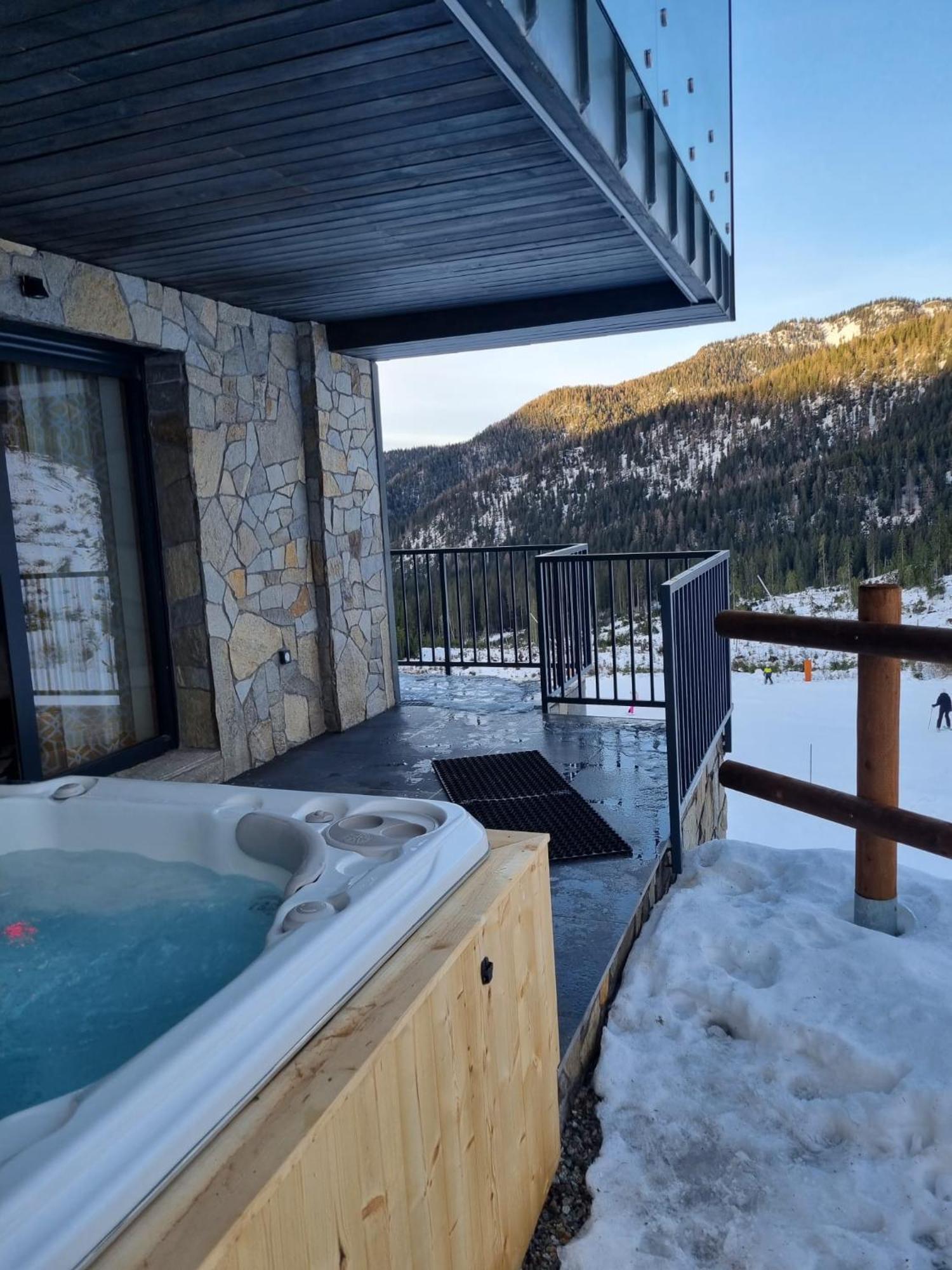 Lucky Chalet Jasna Luxury Apartment เดมานอฟสกา โดลินา ภายนอก รูปภาพ